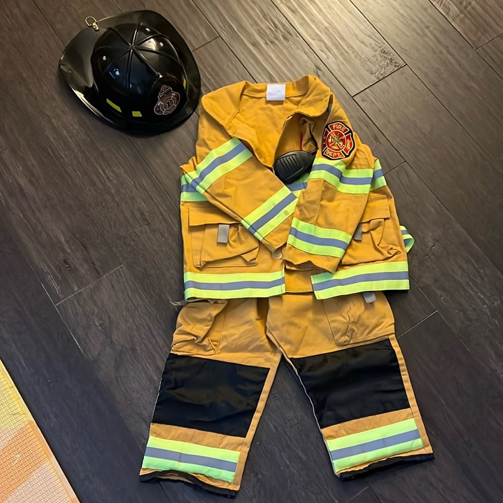 Kids costumes toddler size 3-4 , fire department firefighter